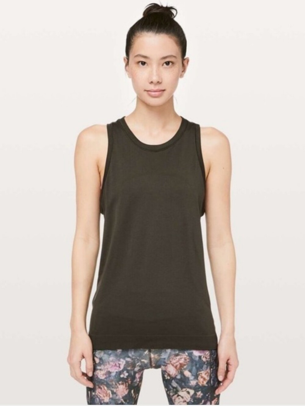 Lululemon Swiftly Breeze Tank Size 8